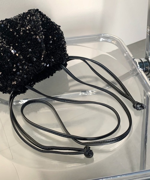 non-hedge(ノンヘッジ)の「スパンコール巾着ショルダーバッグ(ショルダーバッグ・レディース・シルバー/ブラック/ホワイト・FREE)」の6枚目の写真