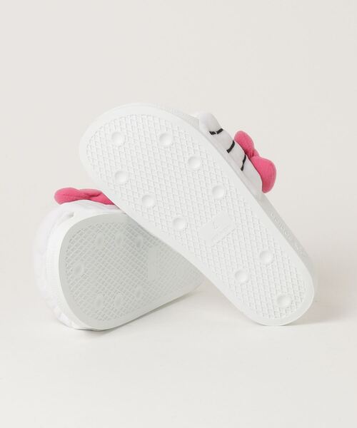 adidas（アディダス）の「adidas Originals × Hello Kitty
