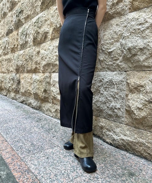 select MOCA（セレクトモカ）の「サイドジップスリットスカート（スカート・レディース・ブラック/ベージュ/グレー・MEDIUM/SMALL）」の15枚目の写真