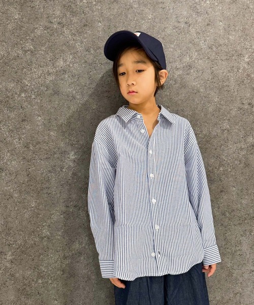 THE CASUAL(カジュアル)の「無地レギュラー バンドカラー オーバーシャツ(シャツ/ブラウス・キッズ・オフホワイト/グレー系/ネイビー系/ホワイト系/グレー系2/カーキ/チャコール/ベージュ/カーキ系/サックスブルー系1/グレー系1/ベージュ系/ネイビー系1/サックスブルー系・110cm/120cm/130cm/140cm/150cm/160cm)」の11枚目の写真