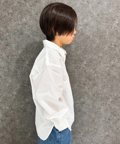 THE CASUAL(カジュアル)の「無地レギュラー バンドカラー オーバーシャツ(シャツ/ブラウス・キッズ・オフホワイト/グレー系/ネイビー系/ホワイト系/グレー系2/カーキ/チャコール/ベージュ/カーキ系/サックスブルー系1/グレー系1/ベージュ系/ネイビー系1/サックスブルー系・110cm/120cm/130cm/140cm/150cm/160cm)」の16枚目の写真