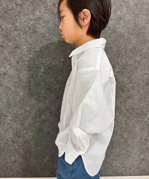 THE CASUAL(カジュアル)の「無地レギュラー バンドカラー オーバーシャツ(シャツ/ブラウス・キッズ・オフホワイト/グレー系/ネイビー系/ホワイト系/グレー系2/カーキ/チャコール/ベージュ/カーキ系/サックスブルー系1/グレー系1/ベージュ系/ネイビー系1/サックスブルー系・110cm/120cm/130cm/140cm/150cm/160cm)」の18枚目の写真