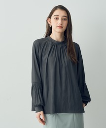 ギャザーブラウス