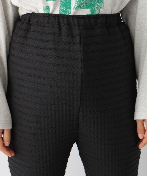 LEPSIM(レプシィム)の「【産前・産後対応】マタニティ/ フリルティアードイージーパンツ 992053(マタニティウェア/グッズ・レディース・ブラック/ブルー/アイボリー・FREE)」の19枚目の写真