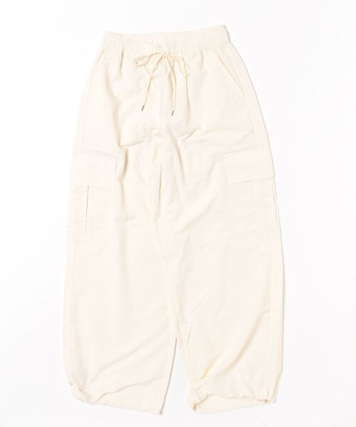 LOWRYS FARM(ローリーズファーム)の「ドロストカーゴパンツ 177931(カーゴパンツ・レディース・ブラック/アイボリー/グレー/その他・FREE)」の4枚目の写真