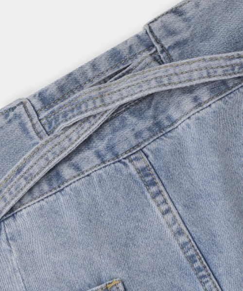 COCOMOMO(ココモモ)の「バッククロスデザイン ハイウエストストレートデニムパンツ(デニムパンツ・レディース・ブラック/ブルー・S/M/L/XL/2XL)」の3枚目の写真
