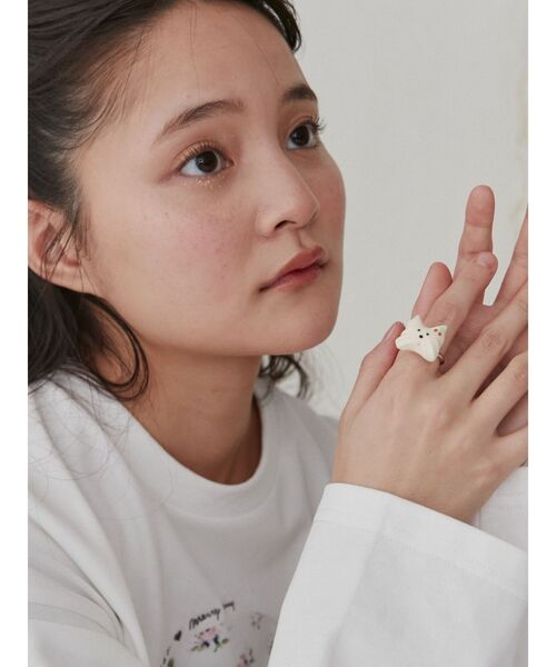 merry jenny（メリージェニー）の「【Maison terrier コラボ】メレンゲクッキーリング（リング・レディース・オフホワイト・FREE）」の6枚目の写真