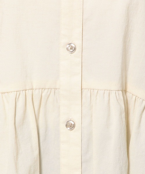 LOWRYS FARM（ローリーズファーム）の「バンドカラーシャツ８Ｓ 991518（シャツ/ブラウス・レディース・ブラック/ピンク/ブルー/アイボリー・FREE）」の7枚目の写真