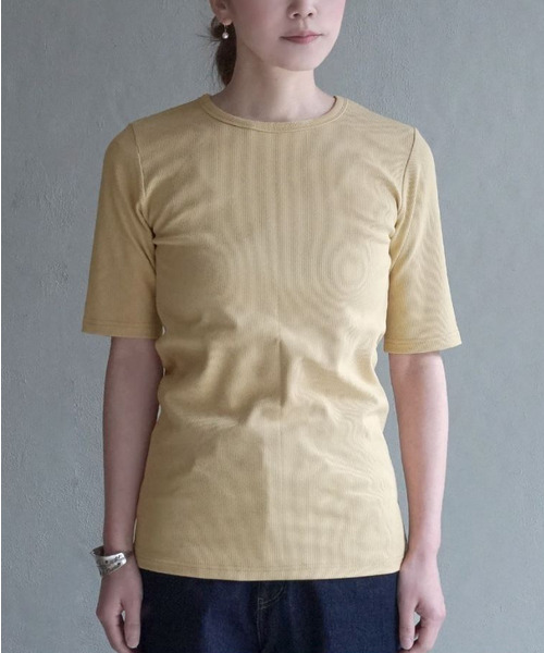 apartment department(アパートメントデパートメント)の「クルーネック 5分袖リブカットソー(Tシャツ/カットソー・レディース・ホワイト/ライトイエロー/チャコール/ライトカーキ・M)」の18枚目の写真