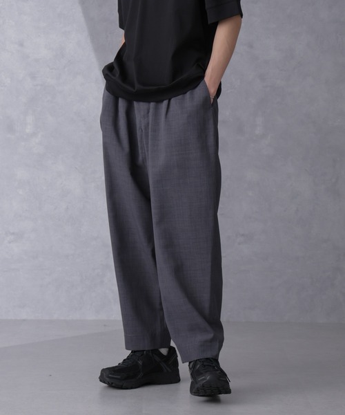 NANO universe(ナノユニバース)の「ライトウェイトドライパンツ(セットアップ可)(その他パンツ・メンズ・ブラウン/ネイビー/グレー・S/M/L)」の1枚目の写真