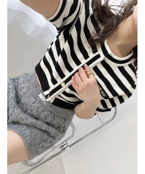 LILY BROWN(リリーブラウン)の「【LILY BROWN×MARY QUANT】クロップドニットカーディガン(カーディガン/ボレロ・レディース・その他/ホワイト/ネイビー/ピンク・FREE)」の4枚目の写真