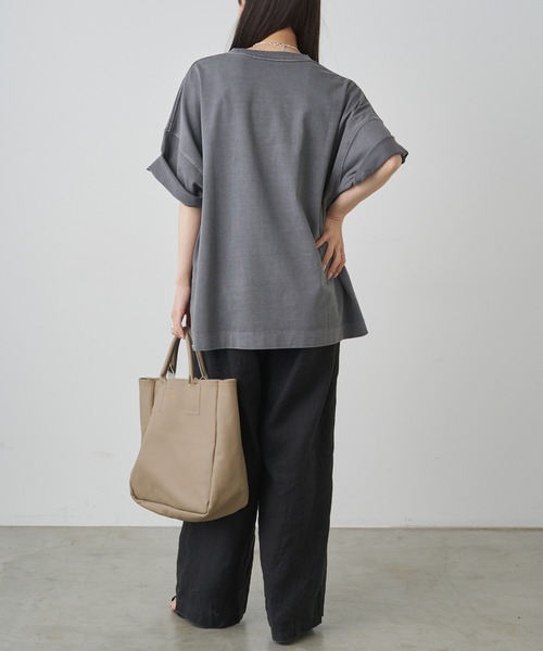 PUAL CE CIN(ピュアルセシン)の「ピグメントフォトプリントTシャツ(Tシャツ/カットソー・レディース・オフホワイト/グレー・FREE)」の19枚目の写真