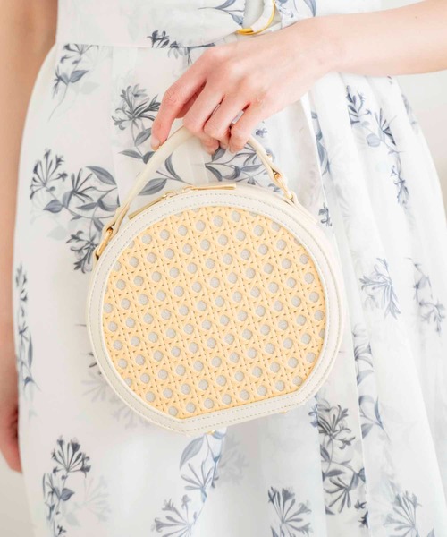 NOELA（ノエラ）の「ラタンライクサークルバッグ（ショルダーバッグ・レディース・ベージュ/ブラウン/オフホワイト・フリー）」の9枚目の写真