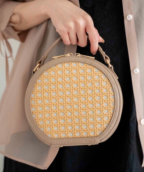 NOELA（ノエラ）の「ラタンライクサークルバッグ（ショルダーバッグ・レディース・ベージュ/ブラウン/オフホワイト・フリー）」の15枚目の写真