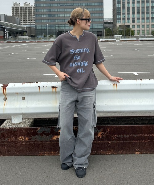 sedacle（セダクル）の「ステッチキーネックワッフルTシャツ（Tシャツ/カットソー・メンズ・マスタード/レッド/アイボリー/チャコールグレー/グレー・SMALL/MEDIUM/LARGE）」の15枚目の写真