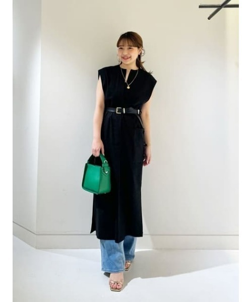 美品✨ アルアバイル スラブリネン フレンチスリーブ ワンピース 2 ブラック スラブリネンフレンチスリーブワンピース|allureville OFFICIAL