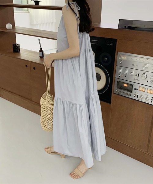 Doula Doula(ドゥーラドゥーラ)の「ティアードギャザーキャミワンピース(ワンピース・レディース・グレー/ブラック/イエロー・FREE)」の14枚目の写真