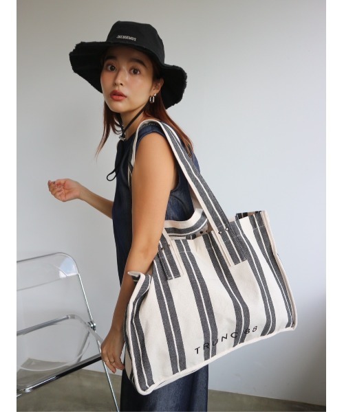 TRUNC 88（トランクエイティーエイト）の「Stripe Beach Bag