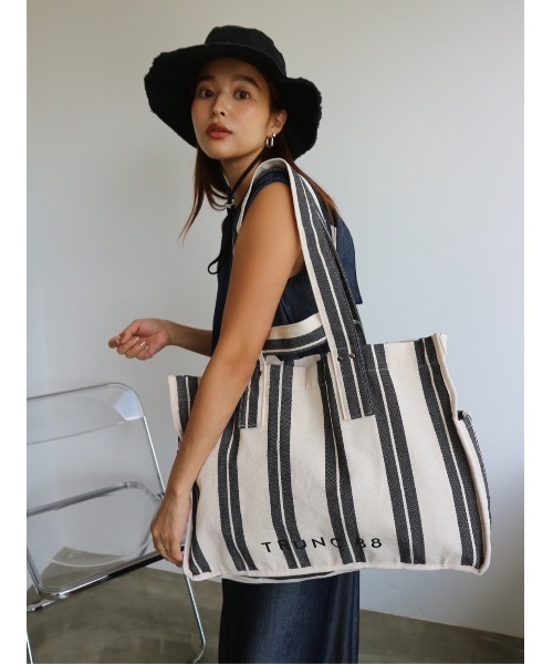 TRUNC 88（トランクエイティーエイト）の「Mini Shoulder Cooler