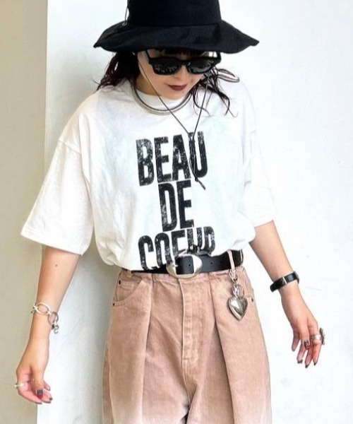 JEANASIS（ジーナシス）の「STACKロゴプリントTEE/131672（Tシャツ/カットソー・レディース・ブラック/チャコールグレー/ホワイト/ピンク・FREE）」の2枚目の写真