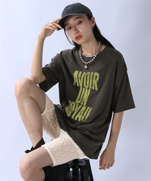 JEANASIS（ジーナシス）の「STACKロゴプリントTEE/131672（Tシャツ/カットソー・レディース・ブラック/チャコールグレー/ホワイト/ピンク・FREE）」の20枚目の写真