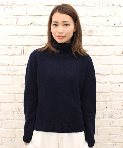 CIAOPANIC（チャオパニック）の「【Ciaopanic】ウォッシャブル天竺編みタートルネック（ニット/セーター・レディース・ホワイト/アイボリー/グレー/ネイビー・FREE）」の4枚目の写真