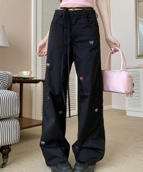 Vipoa（ヴィポア）の「little ribbon ワイドパンツ（その他パンツ・レディース・ブラック/ベージュ・MEDIUM/LARGE）」の4枚目の写真