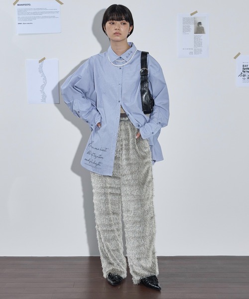 THE YOn(ザヨン)の「ダブルポケットワンハンドルメタリックショルダーバッグ(ショルダーバッグ・レディース・ベージュ/ブラック/シルバー・FREE)」の21枚目の写真