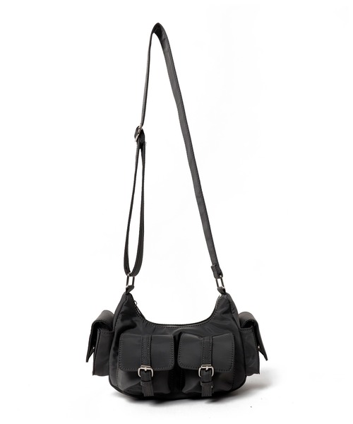 WEGO(ウィゴー)の「WEGO/金具デザインポケットショルダー(ショルダーバッグ・レディース・ブラック/ブラック系その他/グレー/レッド/ブルー系1/ブラウン・FREE)」の18枚目の写真