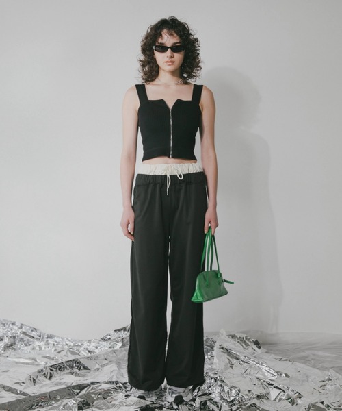 Solace（ソレイス）の「ダブルウエストストレートパンツ（スラックス・レディース・ブラック・FREE）」の8枚目の写真