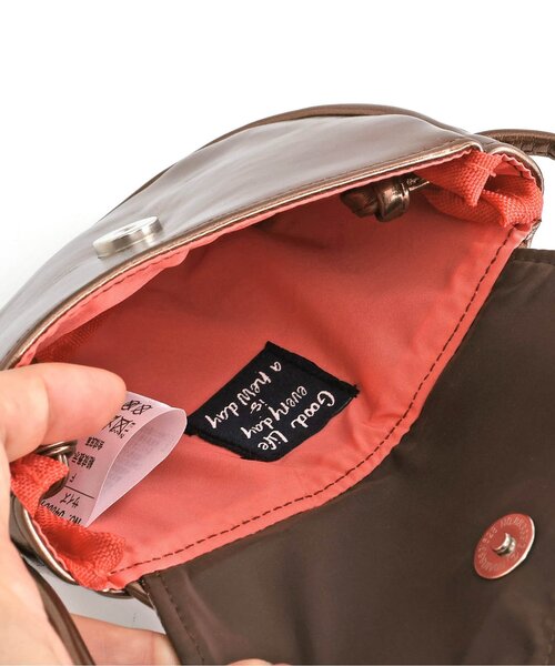 BREEZE（ブリーズ）の「ネコチャンショルダーバッグ（ショルダーバッグ・キッズ・ブラック/ブラウン・FREE）」の5枚目の写真