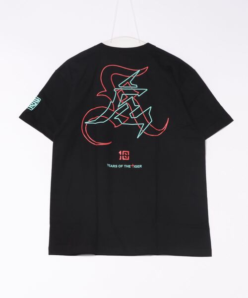 ARCHIVER（アーカイバ）の「【8】【it】【KINJAZ】Graphic T（Tシャツ/カットソー・メンズ・ブラック/ホワイト・LARGE/MEDIUM）」の3枚目の写真