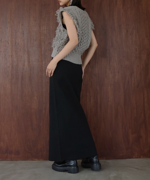 hellam（へラム）の「編地切り替えフリンジニットベスト（ベスト・レディース・アイボリー/ブラック/杢グレー・FREE）」の16枚目の写真