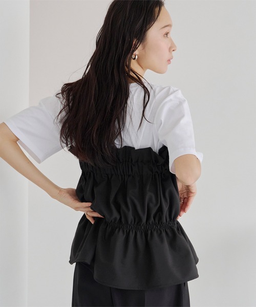 titivate（ティティベイト）の「ギャザーペプラムビスチェ（チューブトップ・レディース・ブラック/グレー・M）」の6枚目の写真