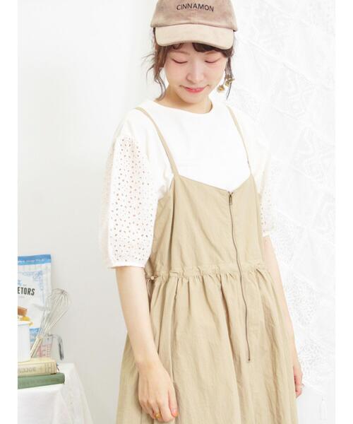 Samansa Mos2（サマンサ モスモス）の「オーバーレースパフスリーブカットソー（Tシャツ/カットソー・レディース・チャコールグレー/キナリ/モカ・F）」の2枚目の写真