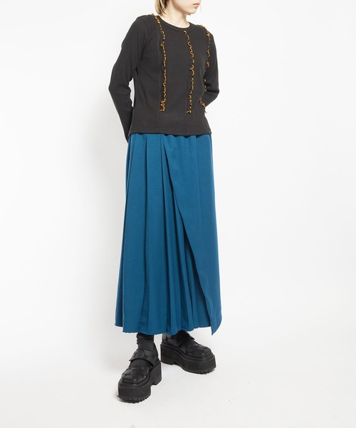 gomme（ゴム）の「ウォームＰツイル　Ｒタックパンツ（その他パンツ・レディース・ブラック/ブルー・MEDIUM）」の7枚目の写真