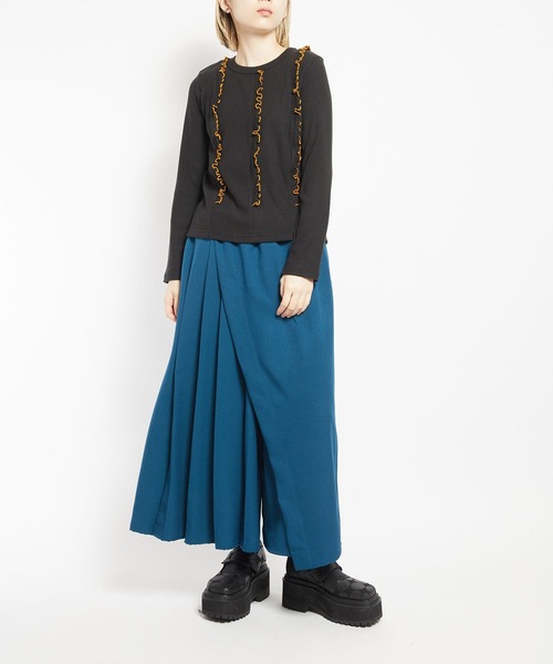 gomme（ゴム）の「ウォームＰツイル　Ｒタックパンツ（その他パンツ・レディース・ブラック/ブルー・MEDIUM）」の8枚目の写真