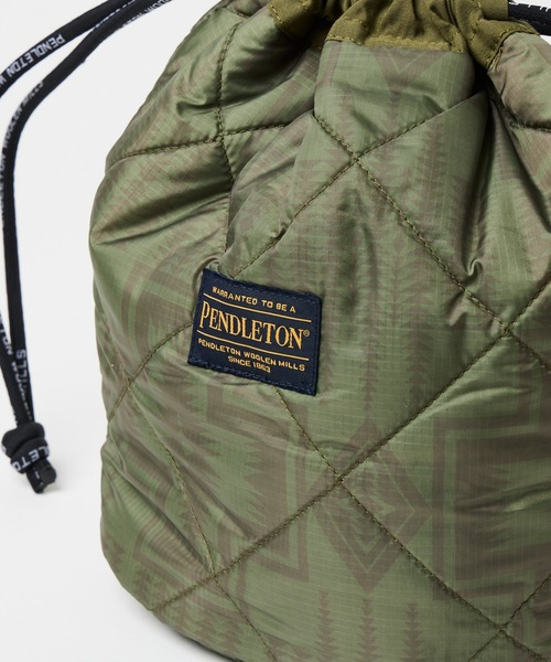 PENDLETON(ペンドルトン)の「【 PENDLETON / ペンドルトン 】キルティング ドローバック 巾着バック QT DRAWBAG(ハンドバッグ・レディース・オリーブドラブ/ブラック・FREE)」の11枚目の写真