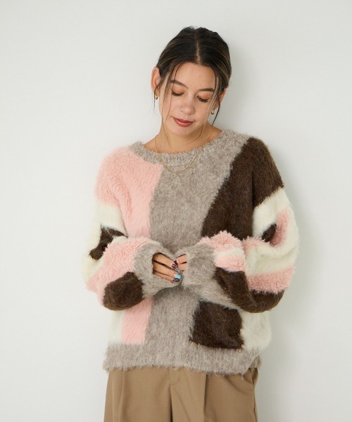 BAYFLOW(ベイフロー)の「ニュアンスパターンニットプルオーバー(ニット/セーター・レディース・モカ/ブラウン/ライトブルー・FREE)」の17枚目の写真