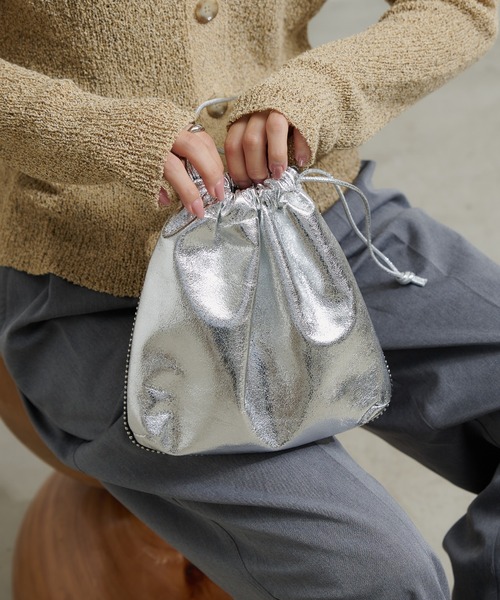 CIAOPANIC TYPY(チャオパニックティピー)の「コードレーンクラッシュメタル巾着BAG(トートバッグ・レディース・レッド/ミント/シルバー/グレイッシュベージュ/ブラック・ONE SIZE)」の19枚目の写真