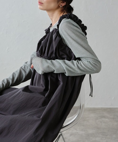JNYLON 25SSロマンティックグレーのオフショルダーフリル ワンピース JNYLON 25SSロマンティックグレーのオフショルダーフリル