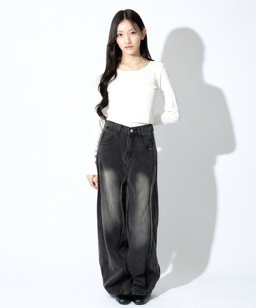 tinkerend（ティンカーエンド）の「【ユニセックス】Wave Wide Buggy Denim / ウェーブワイドバギーデニム バギーパンツ（デニムパンツ・レディース・ブラック/ブルー・3/2/1）」の13枚目の写真