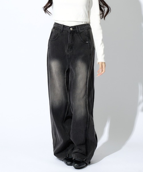 tinkerend（ティンカーエンド）の「【ユニセックス】Wave Wide Buggy Denim / ウェーブワイドバギーデニム バギーパンツ（デニムパンツ・レディース・ブラック/ブルー・3/2/1）」の7枚目の写真