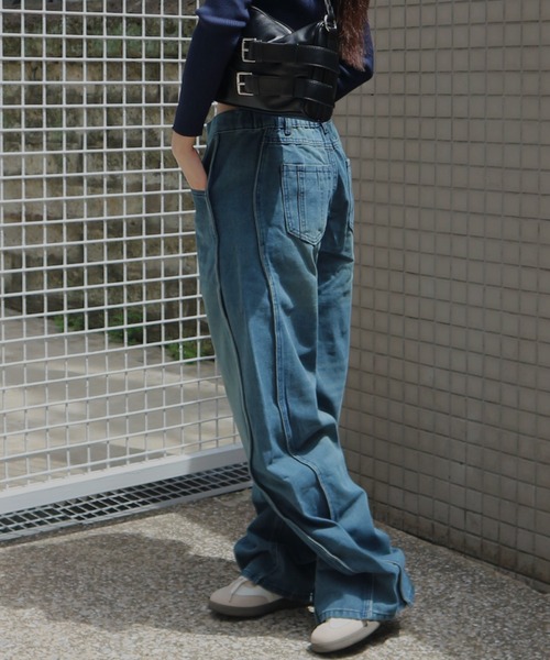 tinkerend（ティンカーエンド）の「【ユニセックス】Wave Wide Buggy Denim / ウェーブワイドバギーデニム バギーパンツ（デニムパンツ・レディース・ブラック/ブルー・3/2/1）」の20枚目の写真