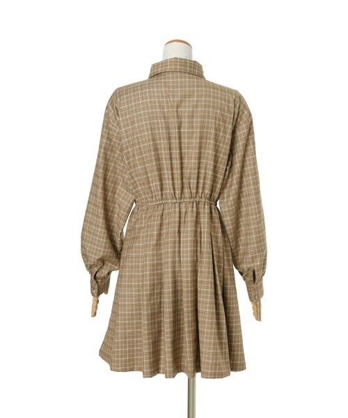 F i.n.t（フィント）の「ネクタイ付きチェックシャツワンピース/fint（シャツワンピース・レディース・グレー/ブラック×レッド/ベージュ・FREE）」の15枚目の写真