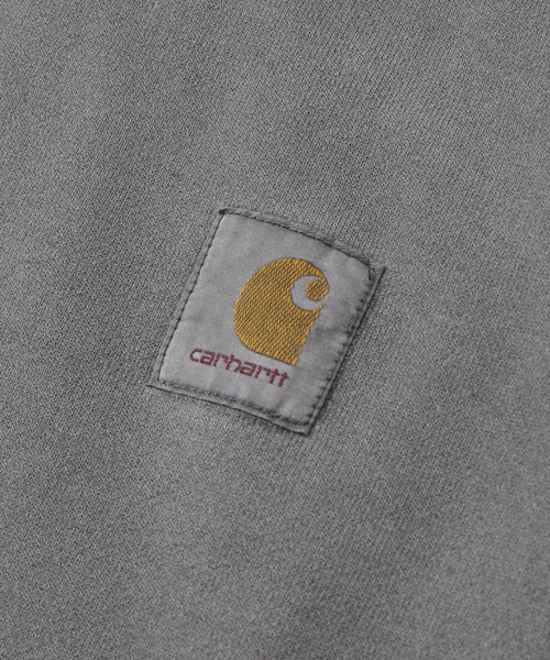 Carhartt WIP(カーハートダブリューアイピー)の「【CARHARTT WIP / カーハート ダブリューアイピー】HOODED VISTA SWEATSHIRT(パーカー・メンズ・ブラック/ネイビー・MEDIUM/LARGE/X-LARGE)」の6枚目の写真