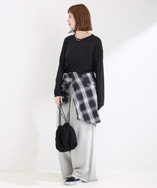 Simplicite(サンプリシテ)の「《追加3》シアークルーネックロンTEE(Tシャツ/カットソー・レディース・ブラック/ブラック系その他/ホワイト・FREE)」の12枚目の写真