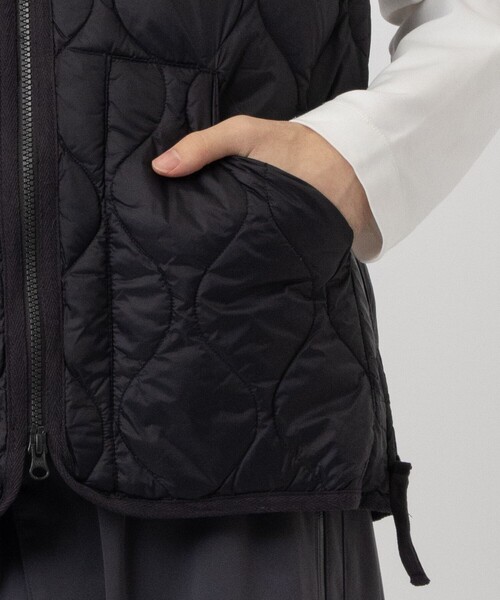 TAION(タイオン)の「【TAION/タイオン】MILITARY V NECK W-ZIP DOWN VEST SOFT SHELL/軽量/洗える(ベスト・メンズ・ブラック/ネイビー・MEDIUM/LARGE/X-LARGE)」の17枚目の写真