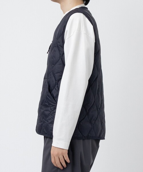 TAION(タイオン)の「【TAION/タイオン】MILITARY V NECK W-ZIP DOWN VEST SOFT SHELL/軽量/洗える(ベスト・メンズ・ブラック/ネイビー・MEDIUM/LARGE/X-LARGE)」の9枚目の写真