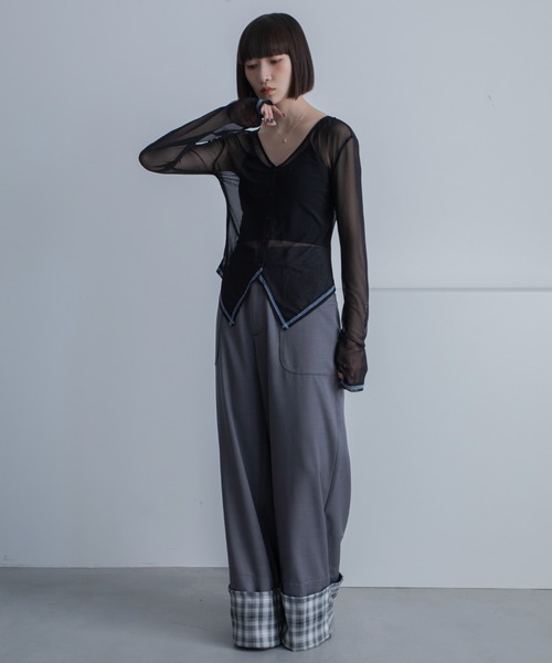 ARTS & SCIENCE Vネックシャツ ARTS & SCIENCE Vネックシャツ